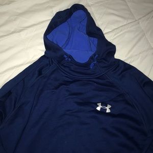 UA men’s light weight hoodie